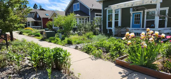 Sandpoint, ID 83864,1523 Nicholas WAY