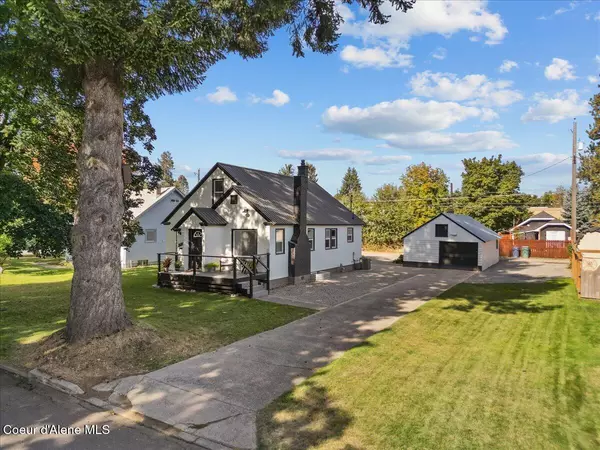 1303 E ST MARIES AVE, Coeur d'Alene, ID 83814