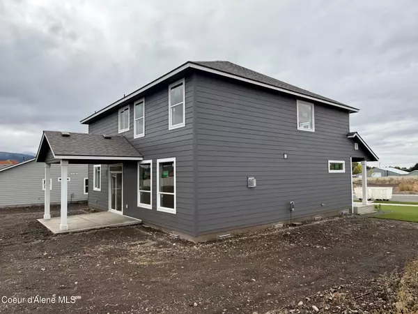 Post Falls, ID 83854,4255 N Arrowleaf LOOP