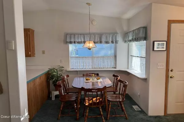 Ponderay, ID 83852,430 6th St