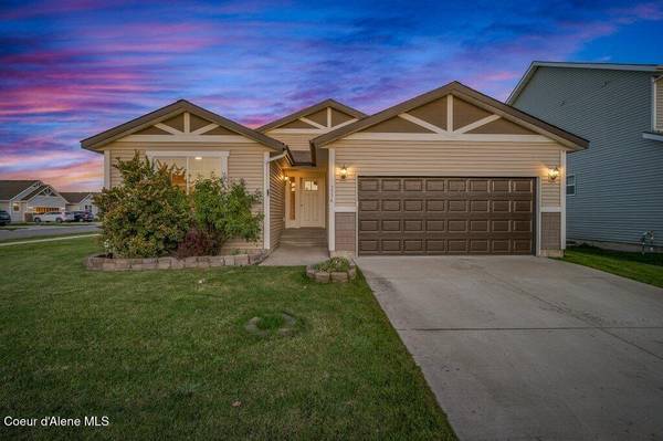 3334 N WOODFORD ST, Post Falls, ID 83854