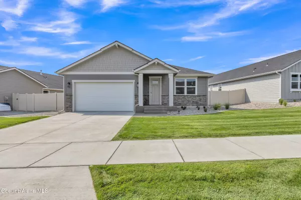 6788 N Coeur Terre Blvd, Coeur d'Alene, ID 83815