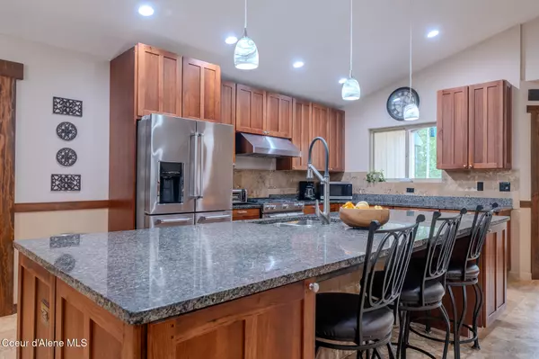 Athol, ID 83801,10570 E FAR CRY RD