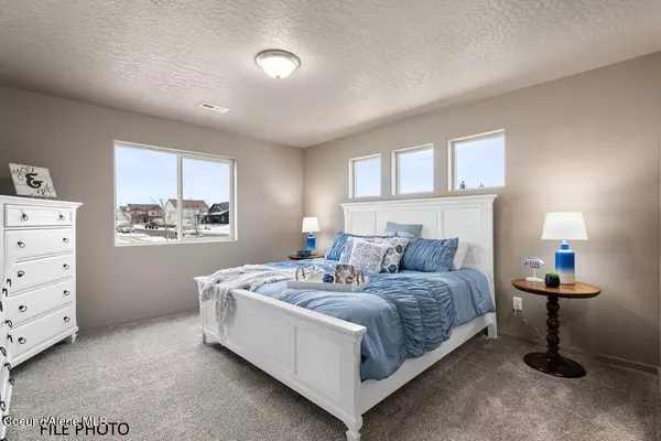 Post Falls, ID 83854,1874 N WOLLASTON DR