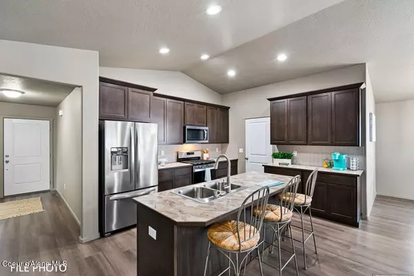 Post Falls, ID 83854,1874 N WOLLASTON DR