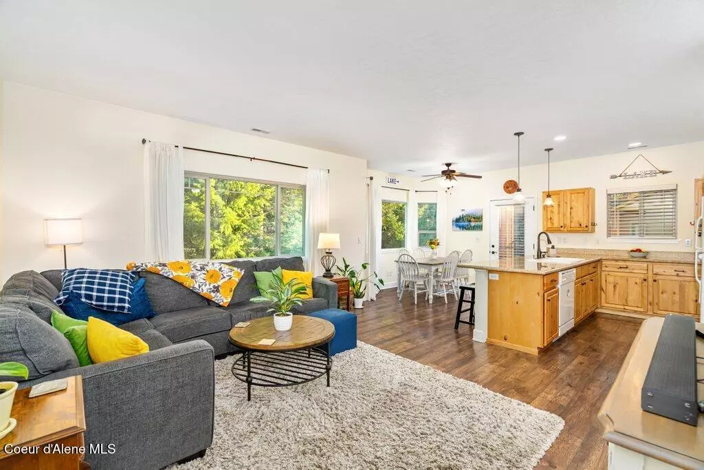 Coeur d'Alene, ID 83815,6800 N SPURWING LOOP ##201