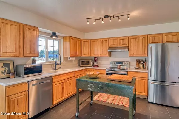 Laclede, ID 83841,115 Manley Creek Rd