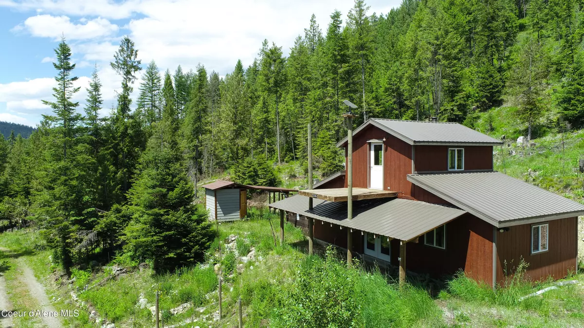 Moyie Springs, ID 83845,4333 Old Hwy Two LOOP