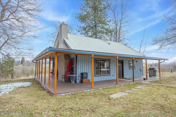 Sandpoint, ID 83864,2404 Selle RD