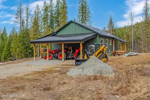 Priest River, ID 83856,657 Fox Creek Spur