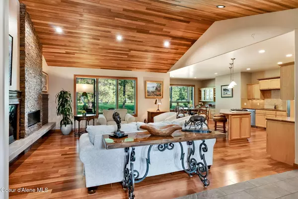 Hayden, ID 83835,9725 N Country Club Dr