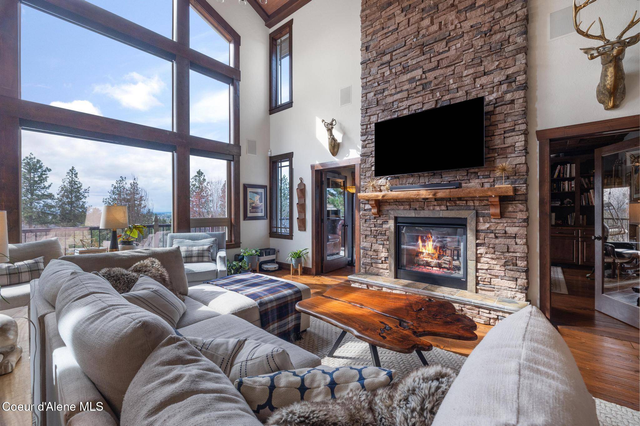 Liberty Lake, WA 99019,774 N Holiday Hills Dr