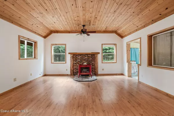 Bonners Ferry, ID 83805,114 Old Addie Rd