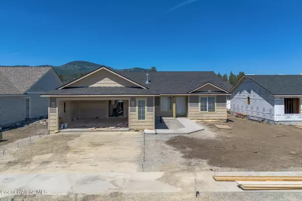 9021 W Cultivator Ave, Rathdrum, ID 83858