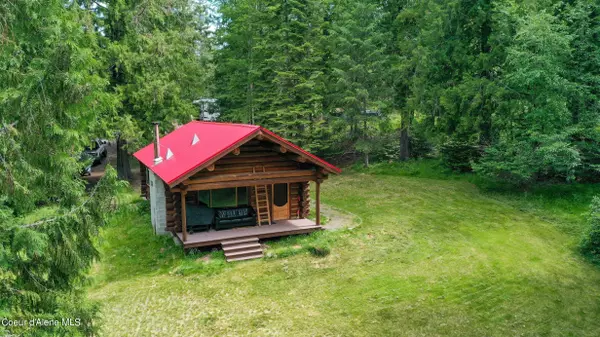 144 Osage St, Sagle, ID 83860