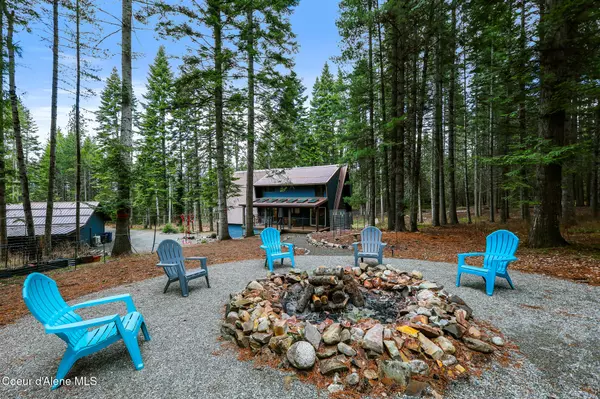 16204 N PINEWOOD WAY, Hayden, ID 83835