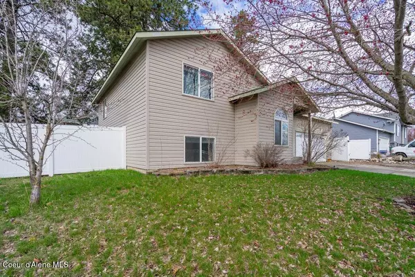Rathdrum, ID 83858,6451 W TOMBSTONE ST