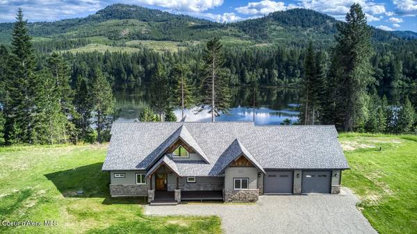 4348 Dufort Rd,  Sagle,  ID 83860