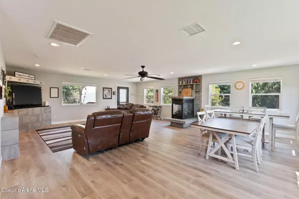 Hauser, ID 83854,16751 W Hollister Hills Dr