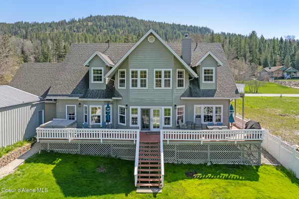 Sagle, ID 83860,863 Comeback Bay Ln