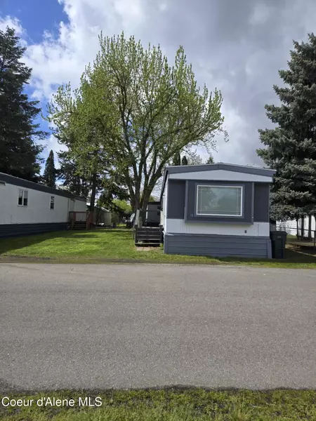 1952 E 12TH AVE ##10, Post Falls, ID 83854