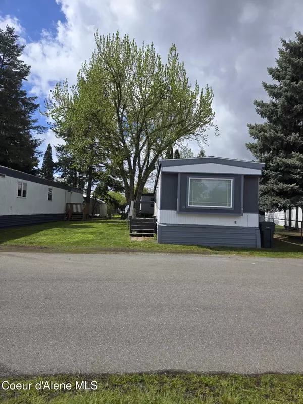 Post Falls, ID 83854,1952 E 12TH AVE ##10