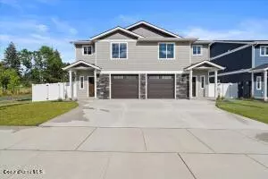 254 E LOBO LOOP, Hayden, ID 83835