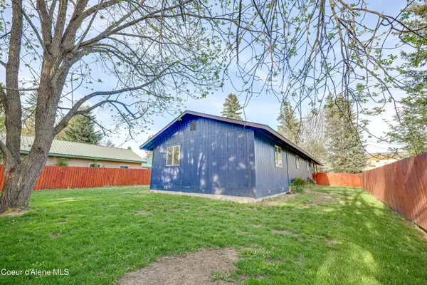 Sandpoint, ID 83864,519 N Division Ave