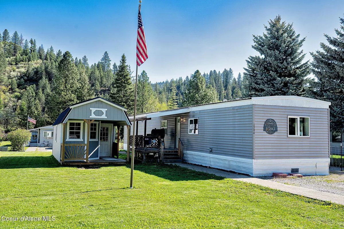 Osburn, ID 83849,1704 YELLOWSTONE Ave