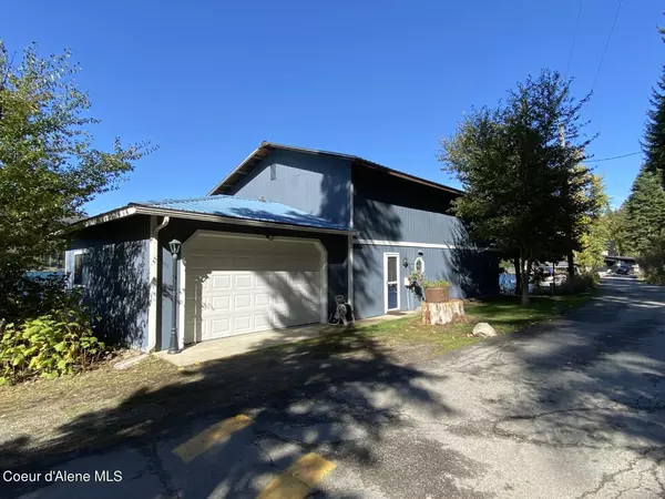 Sagle, ID 83860,250 E Bottle Bay Rd