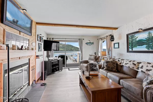 Coolin, ID 83821,328 Bayview Dr #12