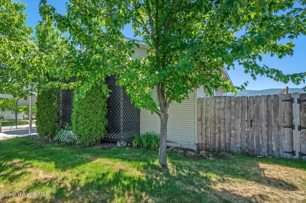 Post Falls, ID 83854,2165 W LINDA WAY