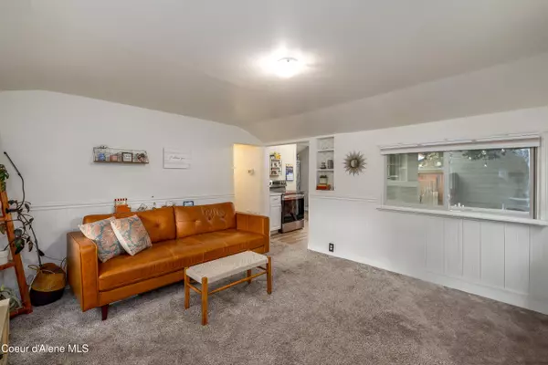 Coeur d'Alene, ID 83814,1409 E BIRCH AVE