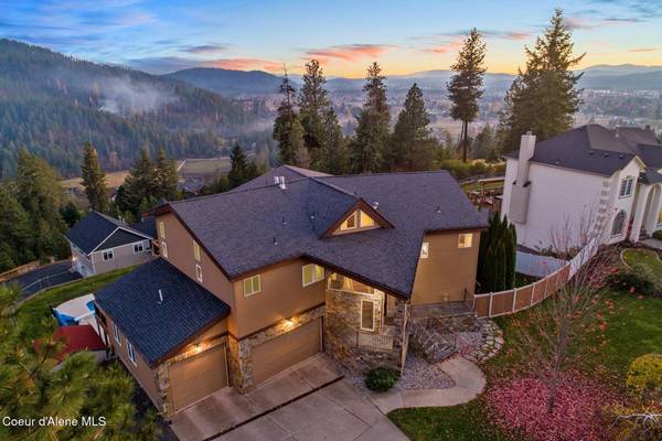 2564 E Summit Dr, Coeur d'Alene, ID 83815