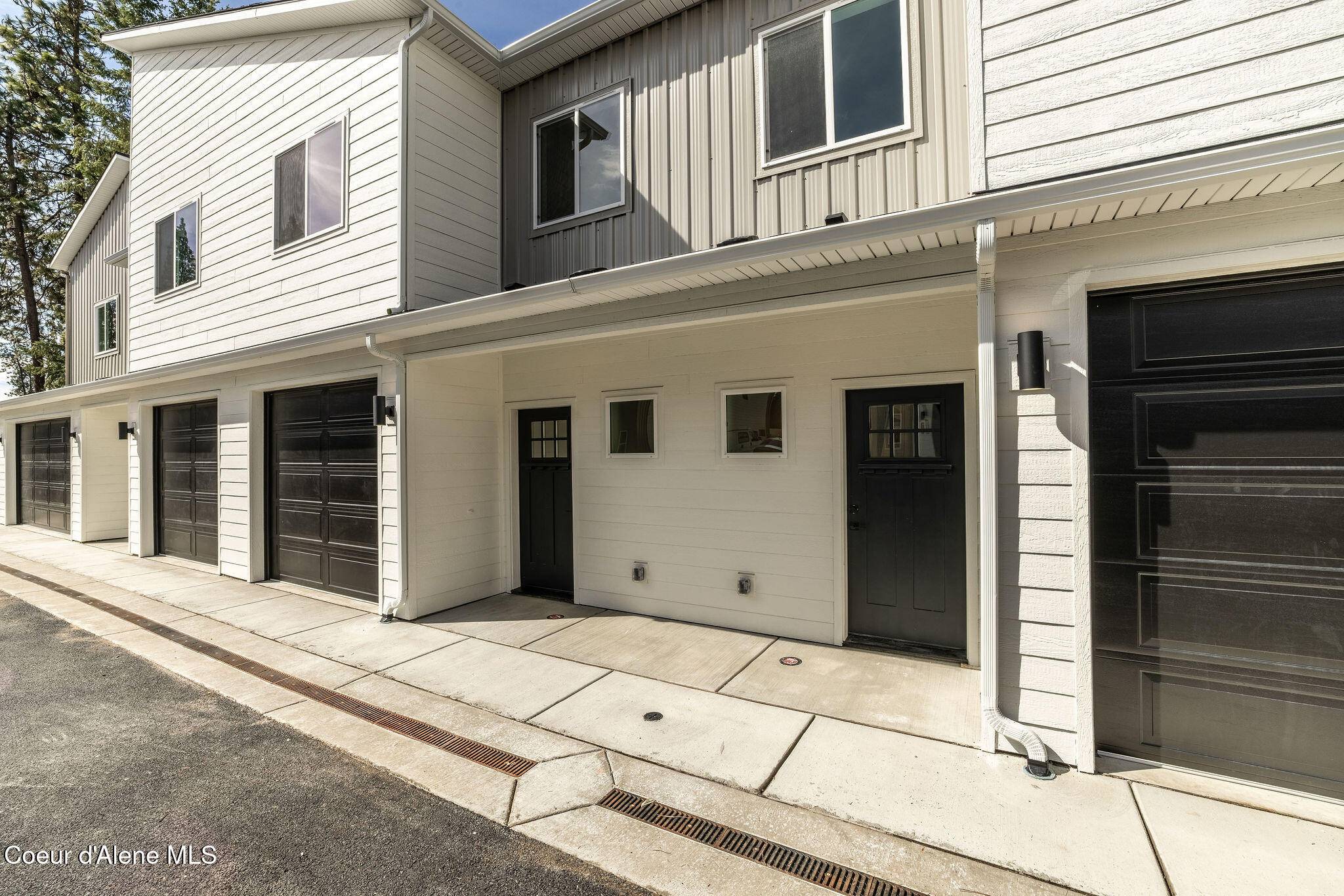 3707 N Torrey Pine Ln, Coeur d'Alene, ID 83815