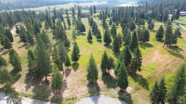 Lot 3 #2 Mohawk Dr, Athol, ID 83801