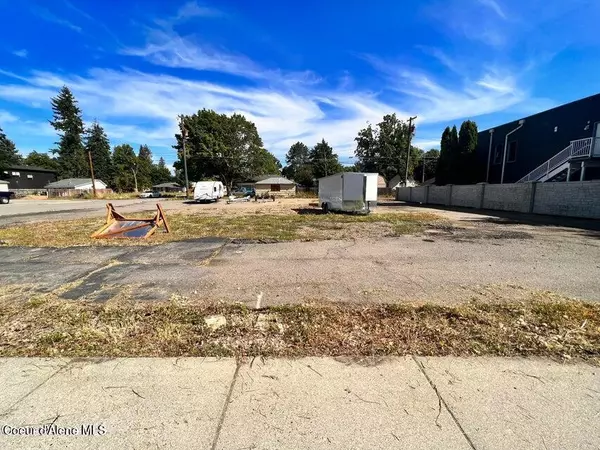 Coeur d'Alene, ID 83814,1801 E SHERMAN AVE