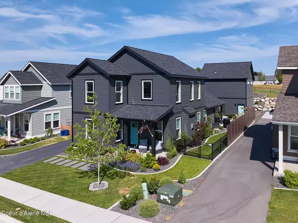 Post Falls, ID 83854,3446 N Blaze LOOP