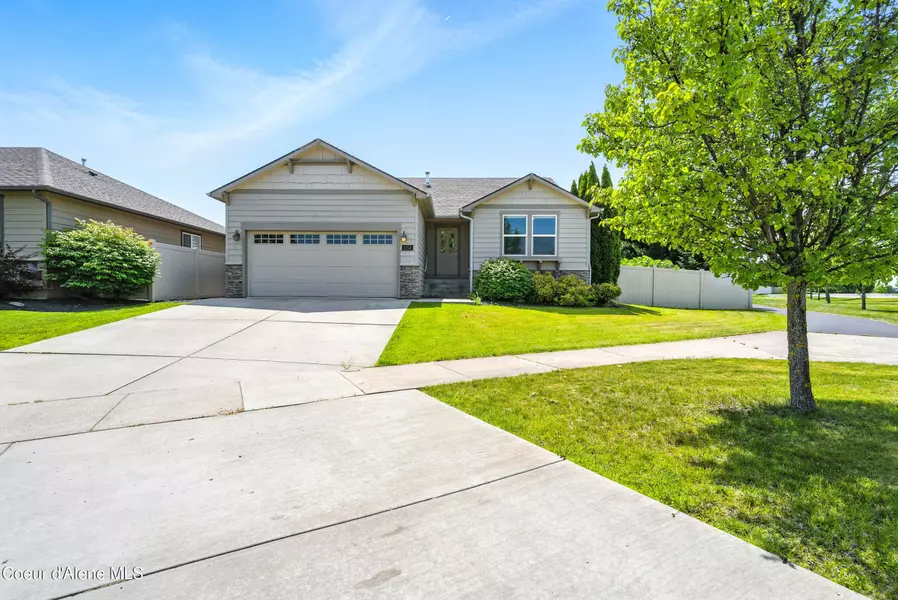 1254 E BOGIE DR, Post Falls, ID 83854