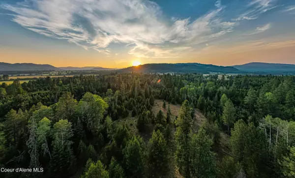 Priest River, ID 83856,NKA PENINSULA LOOP RD