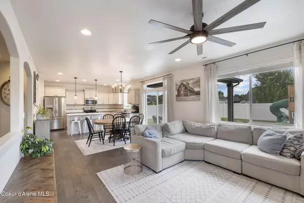 Post Falls, ID 83854,1024 W Staples Rd