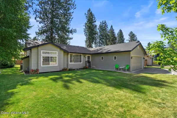 Post Falls, ID 83854,203 S RIVERSIDE HARBOR DR