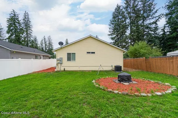 Spirit Lake, ID 83869,5753 W NEW HAMPSHIRE ST