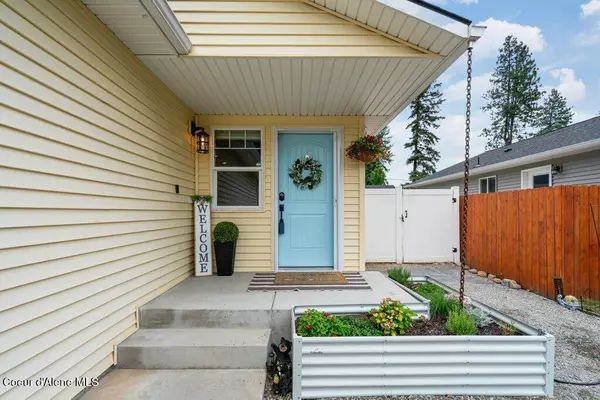 Spirit Lake, ID 83869,5753 W NEW HAMPSHIRE ST