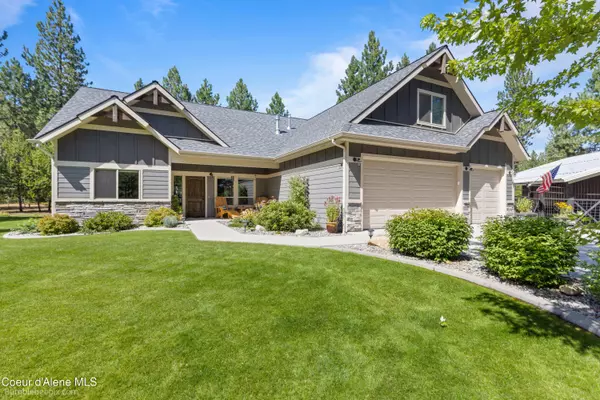22303 N MASSIF RD, Rathdrum, ID 83858