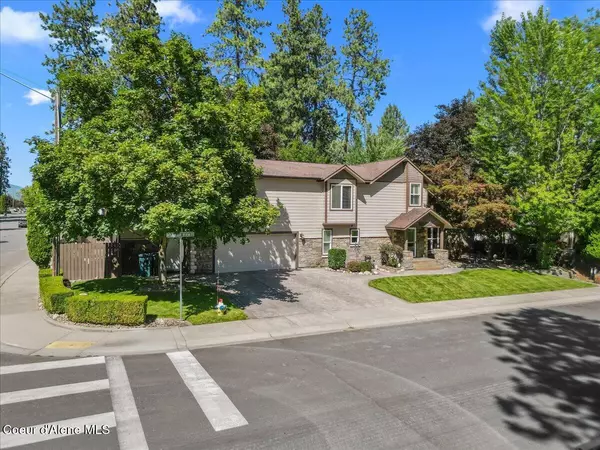 Post Falls, ID 83854,3271 E MOUNTAIN VIEW DR