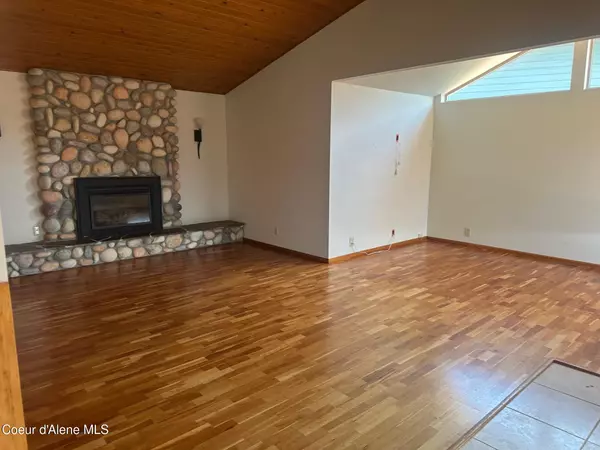 Priest River, ID 83856,90 Blue Spruce Ln