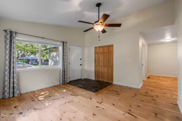 Sandpoint, ID 83864,1035 Cedar St