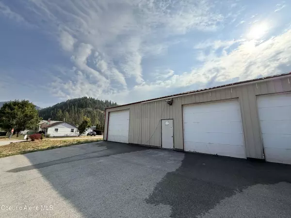 Osburn, ID 83849,211 Third St