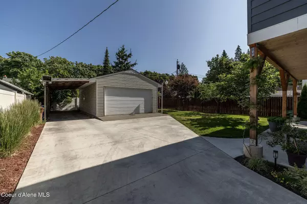 Spokane, WA 99203,925 E Thurston Ave